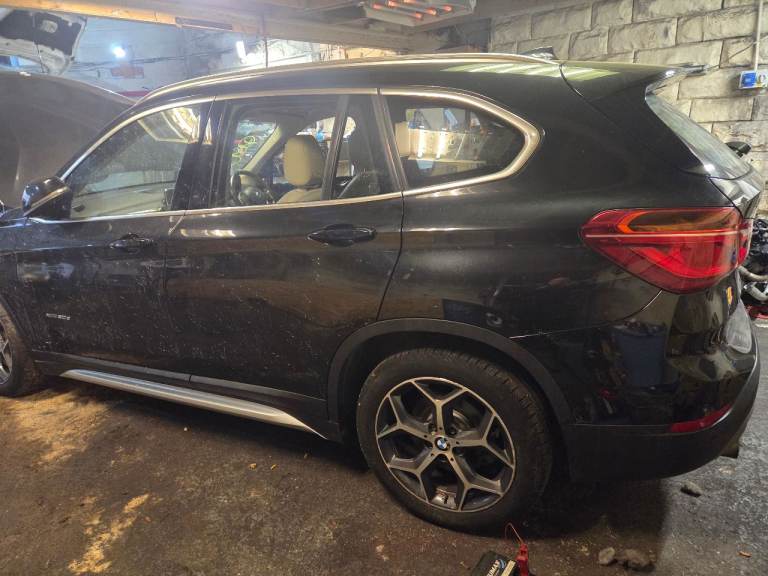 Bmw X1 F48 2016.XDrive .diesel.2.0 Auto.Xline. breaking .black.auto