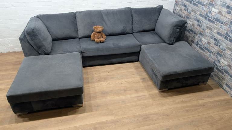 Large U shape Corner Sofa - DELIVERY AVAILABLE