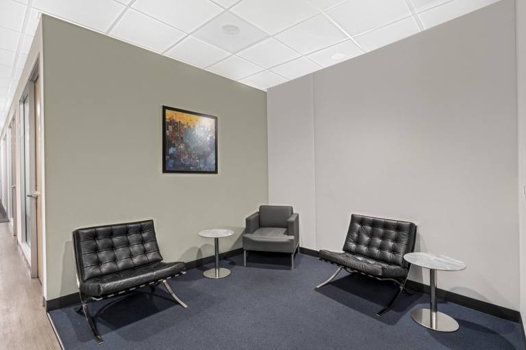 Bristol - BS32 4QW \ Flexible Desk Access Through Coworking Membership