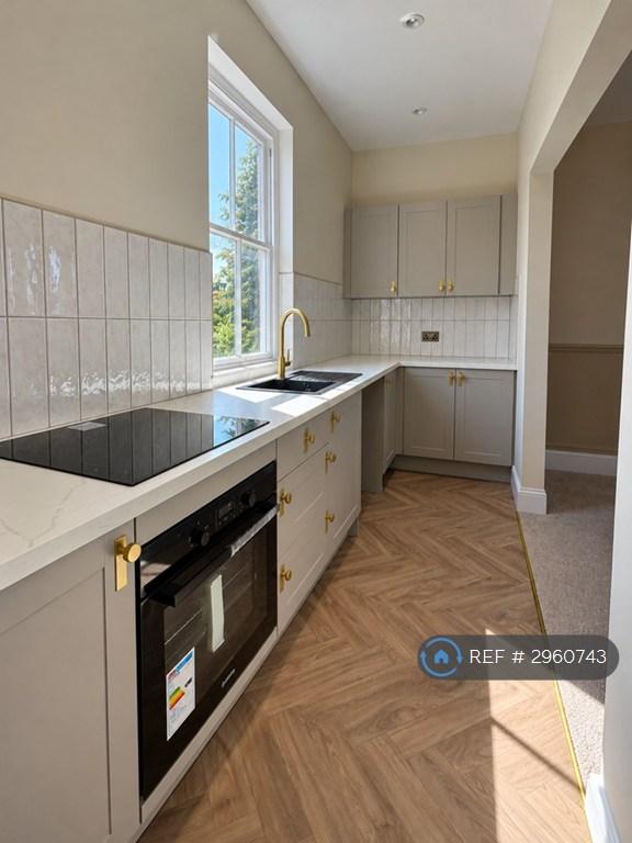 2 bedroom flat in Lombard St, Newark, NG24 (2 bed) (#2960743)