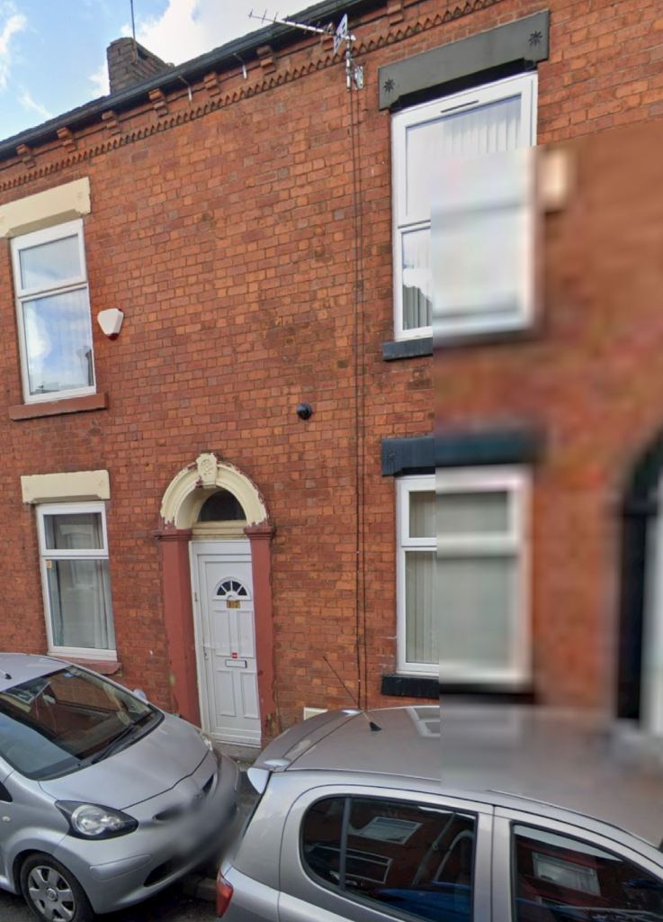 2 BEDROOM HOUSE AVAILABLE TO RENT IN OLDHAM NEAR MANCHESTER 
