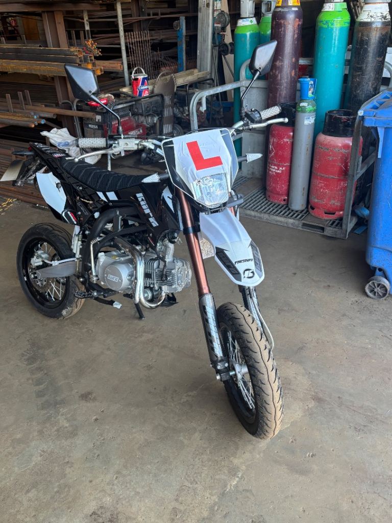 Kurz rt1, pit bike 2023, 124 (cc)