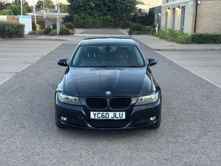 BMW, 3 SERIES, Saloon, 2010, Semi-Auto, 2993 (cc), 4 doors