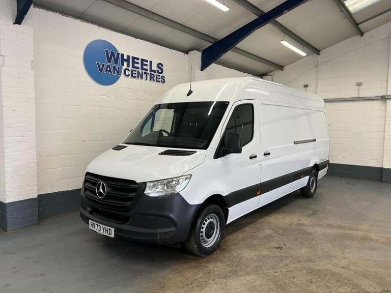 2023 Mercedes-Benz Sprinter Sprinter 2.0 315 CDI Progressive RWD L3 H2 Euro 6 (s/s) 5dr Panel Van...
