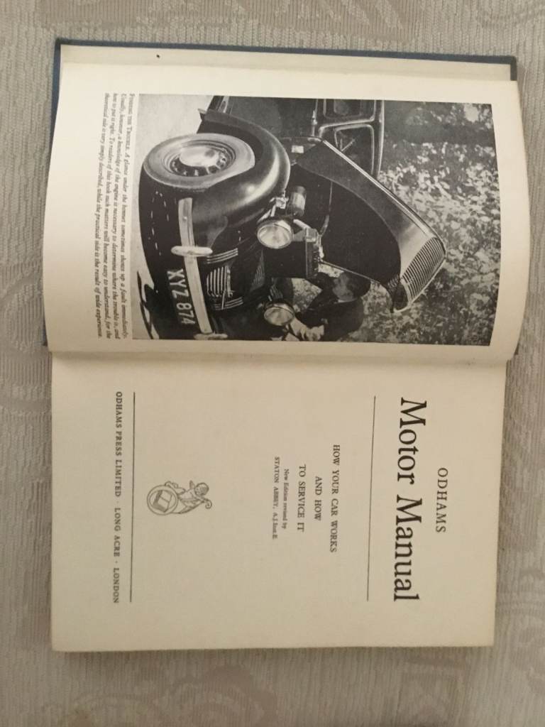 Odhams Motor Manual Book - How Your Car Works