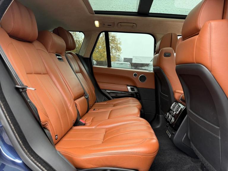 2015 Land Rover Range Rover 4.4 SDV8 Autobiography 4dr Auto ESTATE DIESEL Automatic