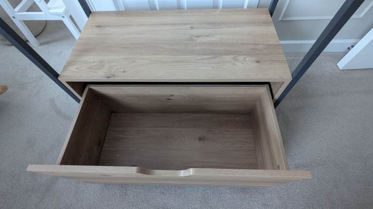 Open Wardrobe/Rail with Drawer