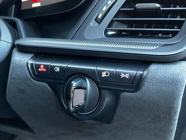 2024 Porsche 911 GTS 2dr PDK COUPE PETROL Automatic