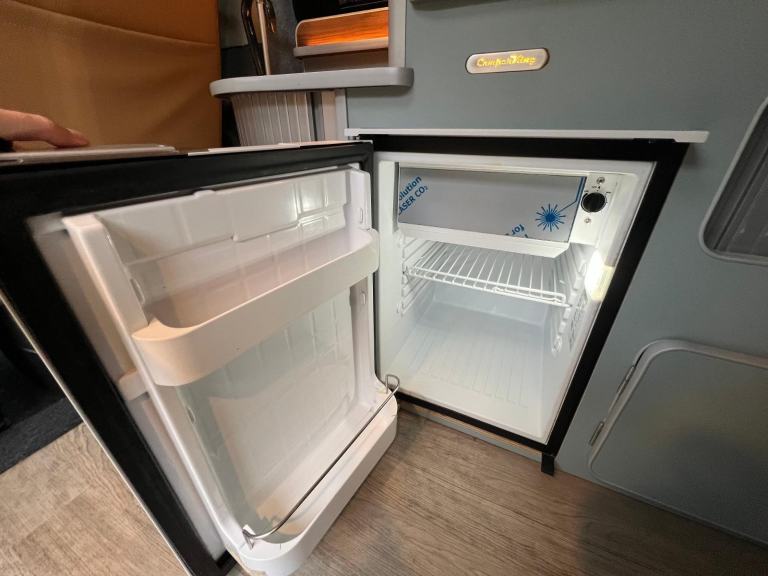 2020 VW T6.1 Camper King Monte Carlo Highline TDI 4 Berth 5 Belt Manual