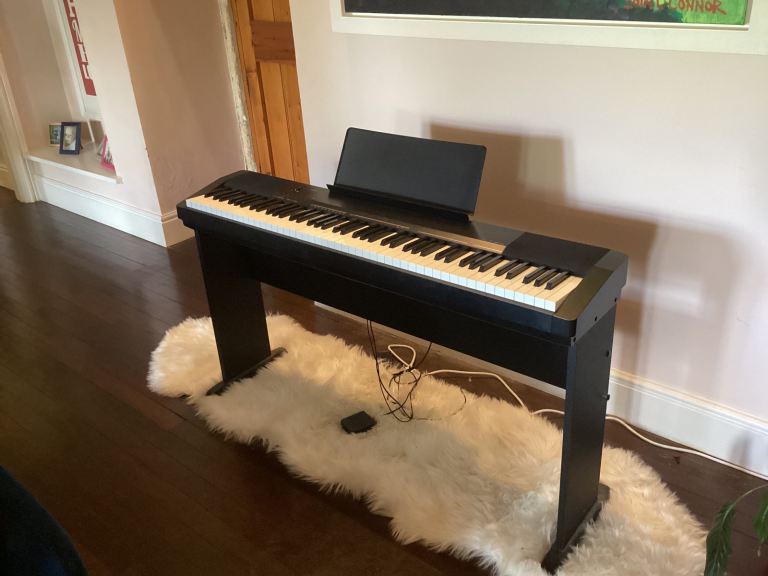 Casio CDP 130 digital piano