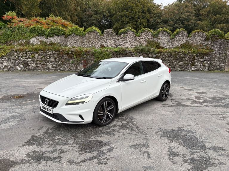 Volvo, V40, Hatchback, 2018, Manual, 1969 (cc), 5 doors