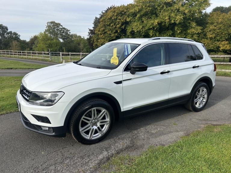 VOLKSWAGEN TIGUAN 1.5 TSI EVO SE Navigation 2019