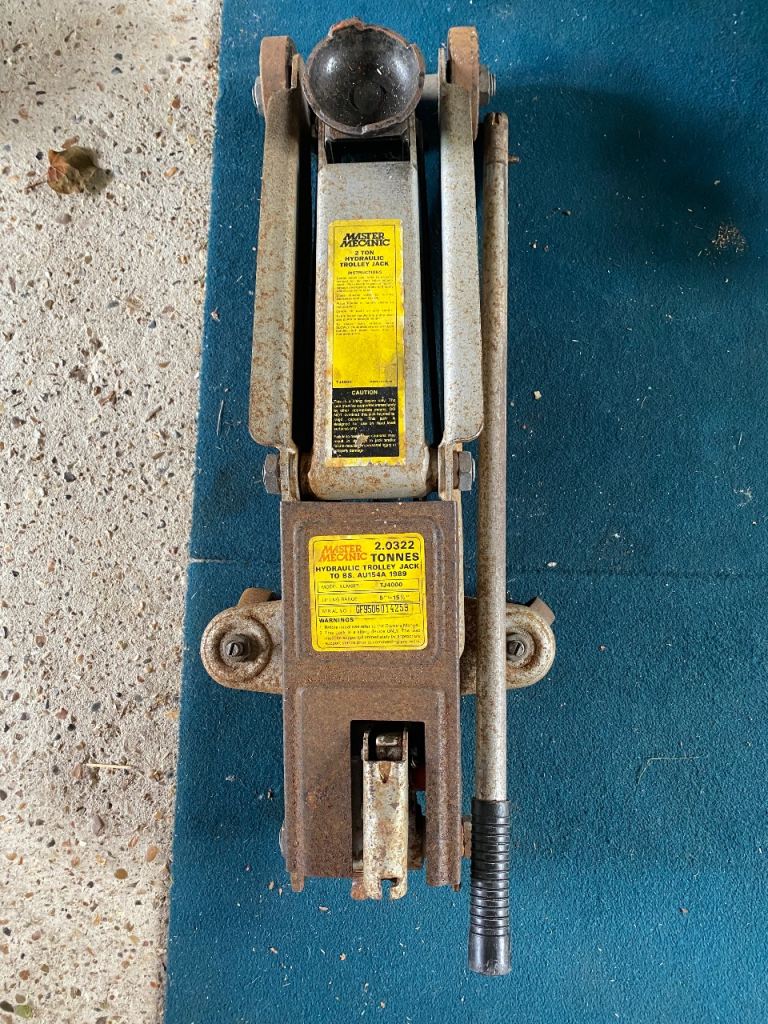2 Ton Trolley Jack