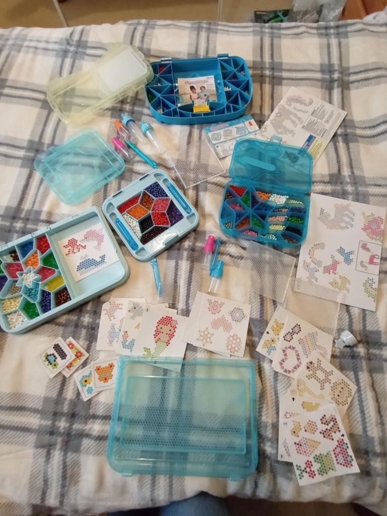 image for Massive bundle (C) of aquabeads aqua beads toys 