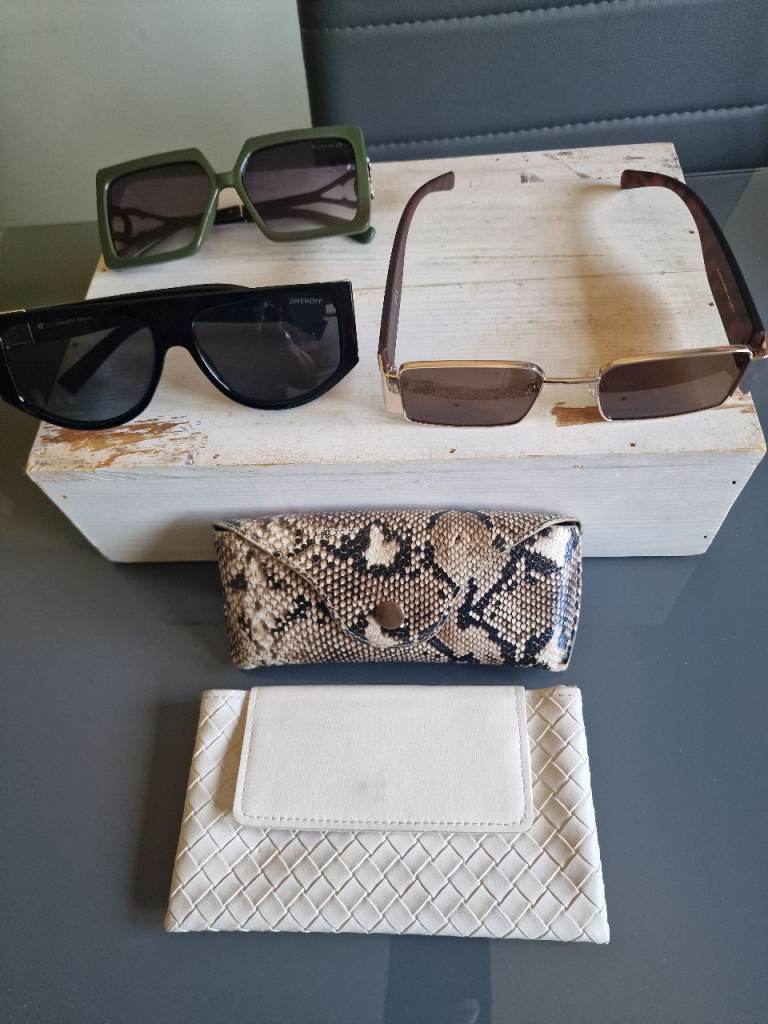 Stylish Selection of Sunglasses & Cases - Unisex - New & Used