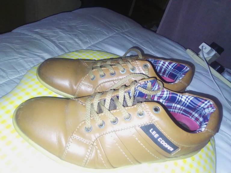 VARIOUS SIZED TRAINERS ALL GOOD CONDITION SOME LIKE NEW GREAT BRANDS 