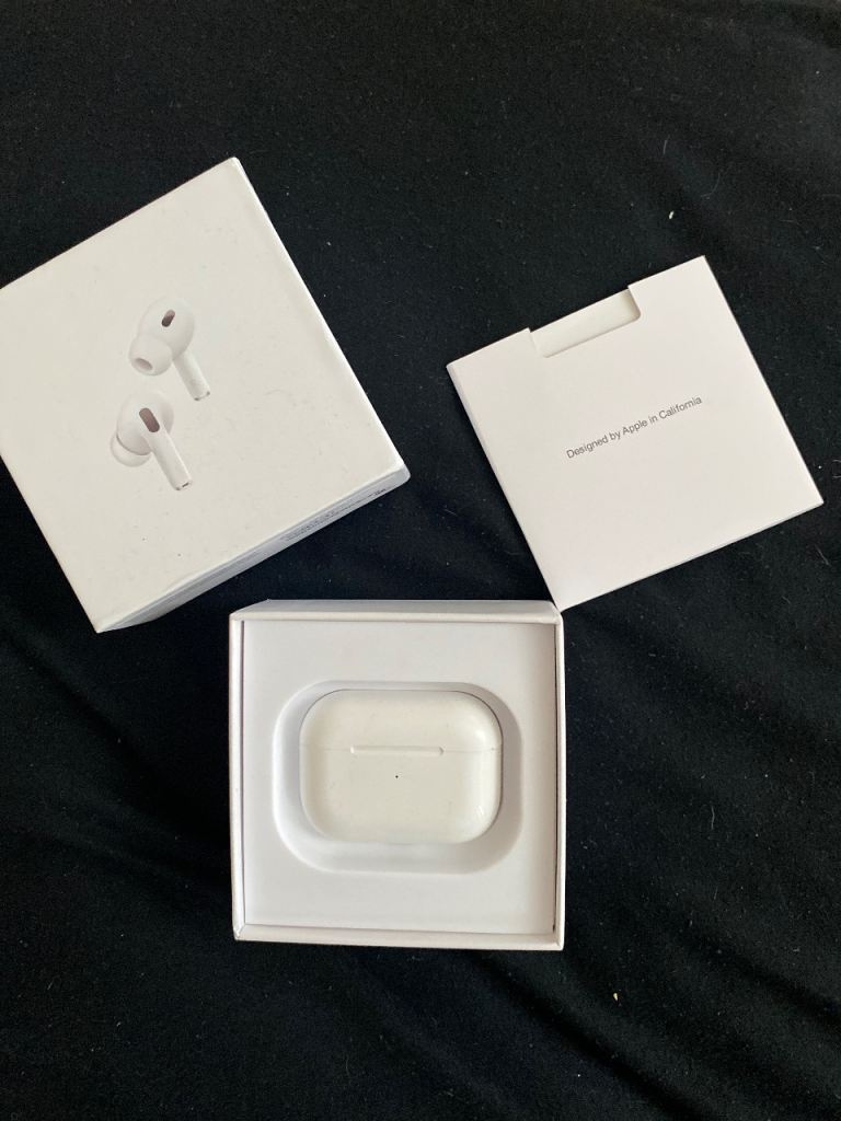 Apple AirPods Pro (2nd Gen) – As Good As New