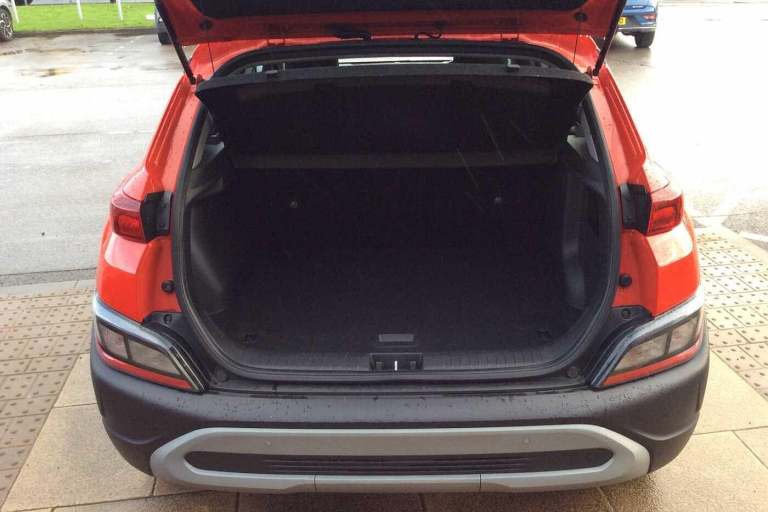 2022 Hyundai KONA 1.0 TGDi 48V MHEV SE Connect 5dr HATCHBACK Petrol/Electric Hybrid Manual