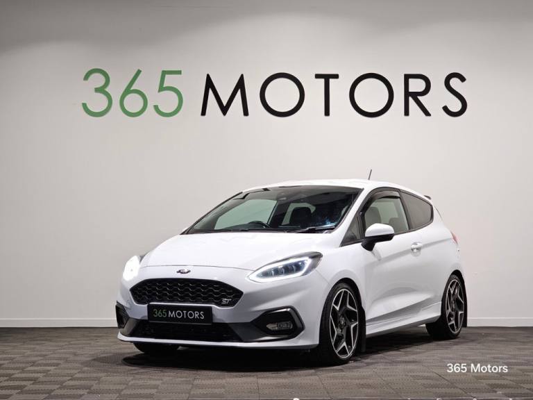 2018 Ford Fiesta 1.5T EcoBoost ST-3 Hatchback 3dr Petrol Manual Euro 6 (200 ps) Hatchback Petrol ...