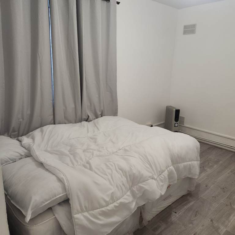 Large double room at Deptford 