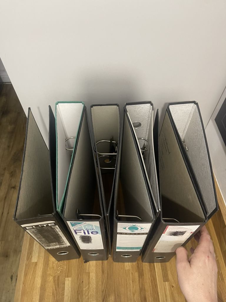 USED - A4 lever Arch files 