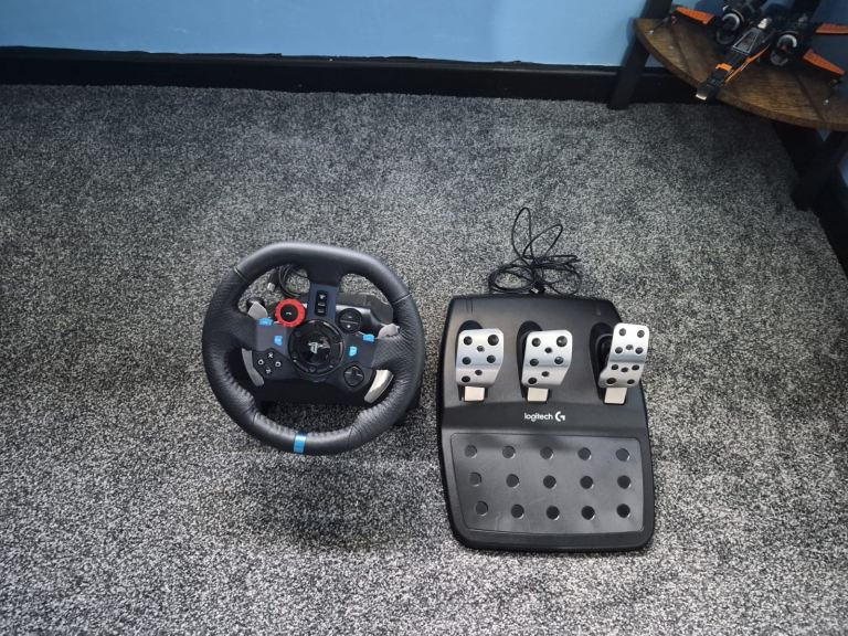 Logitech G29 Steering Wheel PC/Xbox/PS5