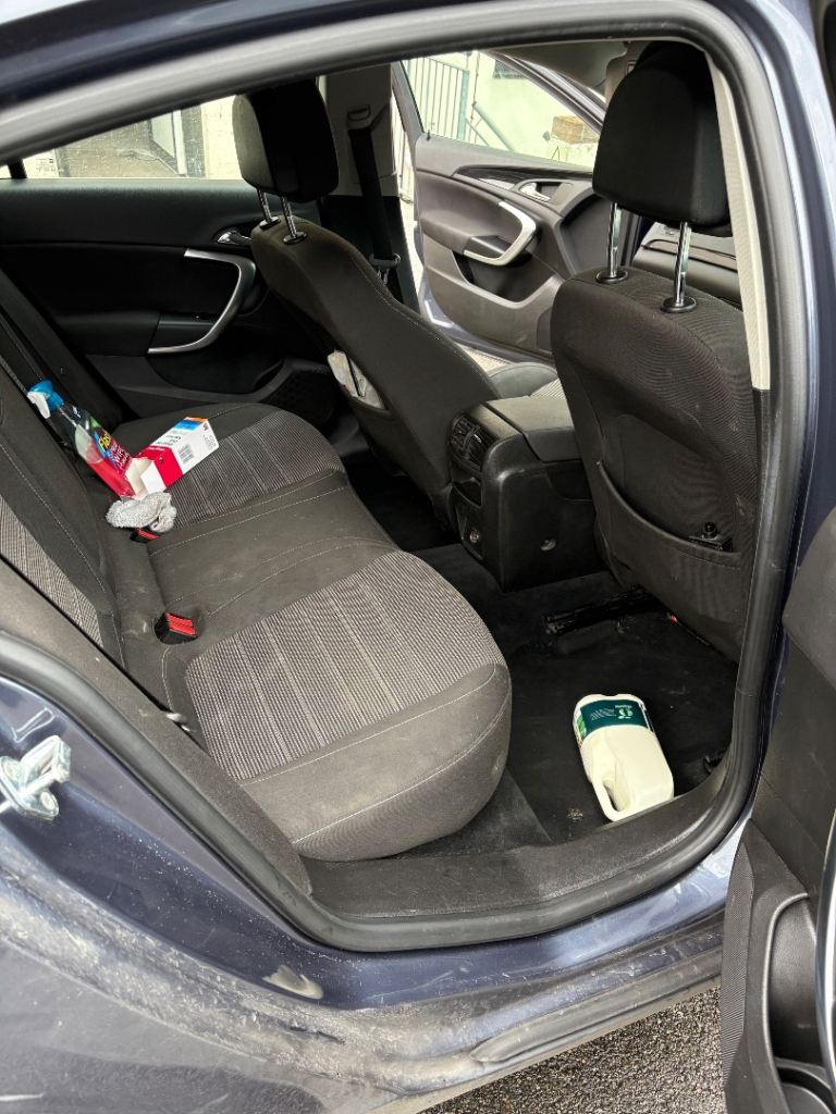 Vauxhall, INSIGNIA, Hatchback, 2010, Manual, 1796 (cc), 5 doors