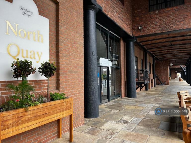 3 bedroom flat in North Quay, Liverpool, L3 (3 bed) (#3064449)