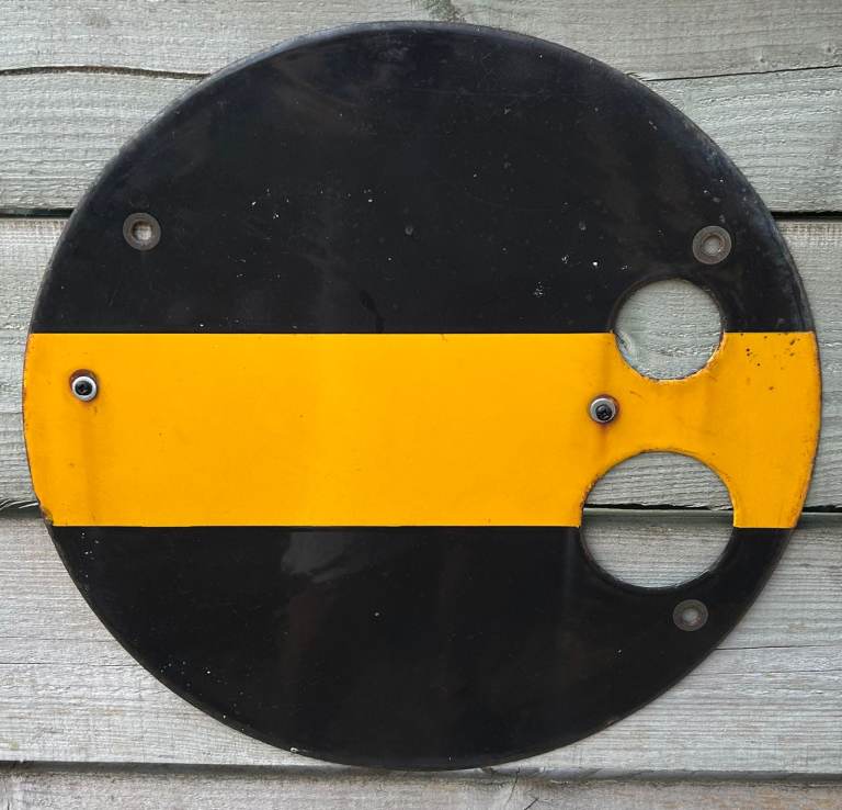 RAILWAYANA - GROUND FRAME YELLOW DISC SHUNT SIGNAL 