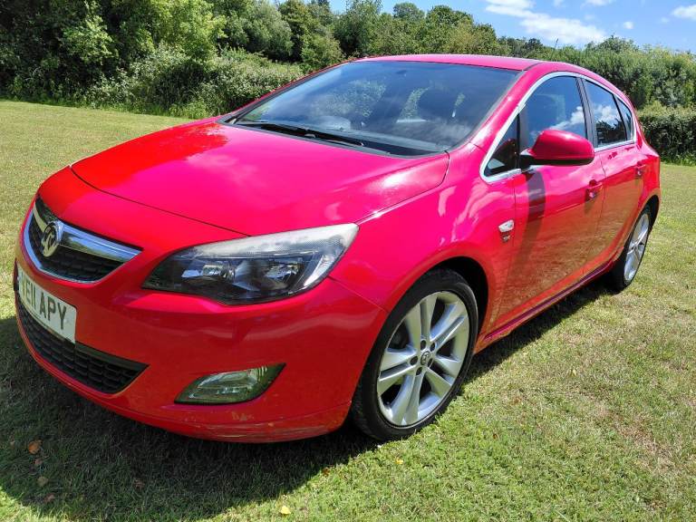 Vauxhall, ASTRA, Hatchback, 2011, Manual, 1598 (cc), 5 doors