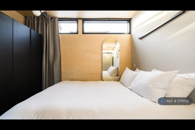 2 bedroom flat in Archway Road, London, N6 (2 bed) (#2701156)