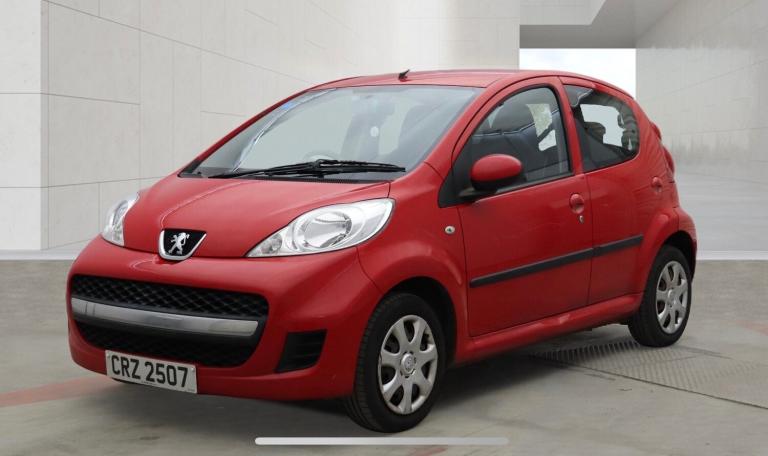 2011 Peugeot 107 1.0 Urban 5dr HATCHBACK Petrol Manual