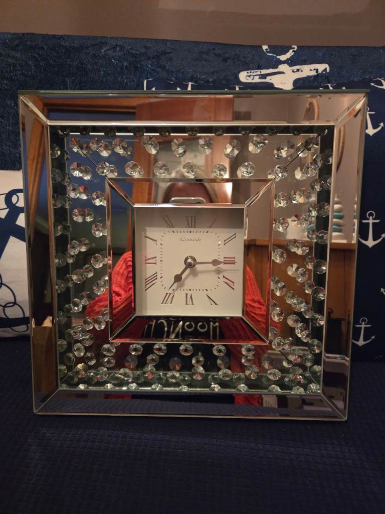 image for Leanardo Mirrored Clock