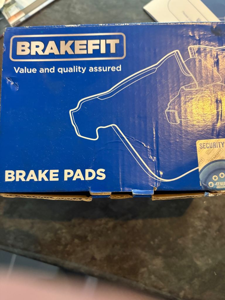 Brand new brake pads PD3233 Jaguar/Daimler