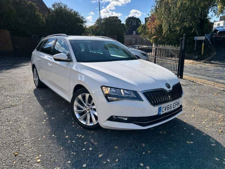 2016 Skoda Superb 2.0 TDI CR SE Technology 5dr ESTATE DIESEL Manual