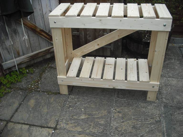 new greenhouse pottinf table 2 sizes to chose from