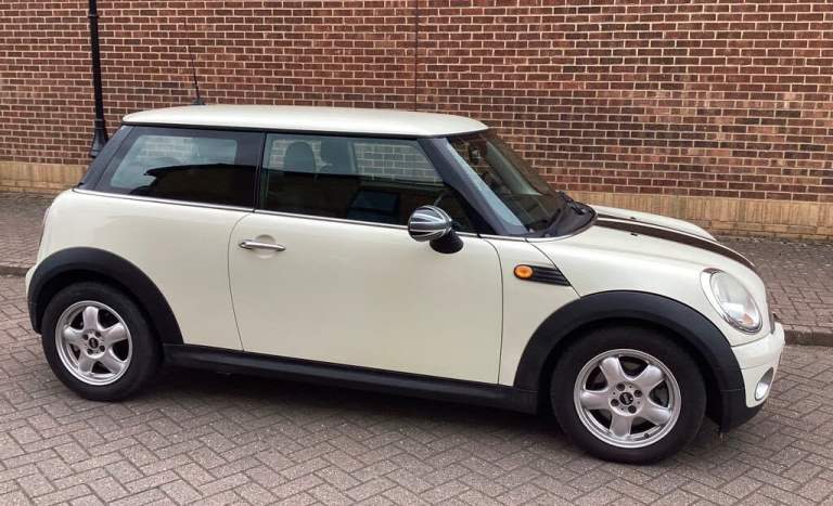 Mini one 1.4 7 month mot £595