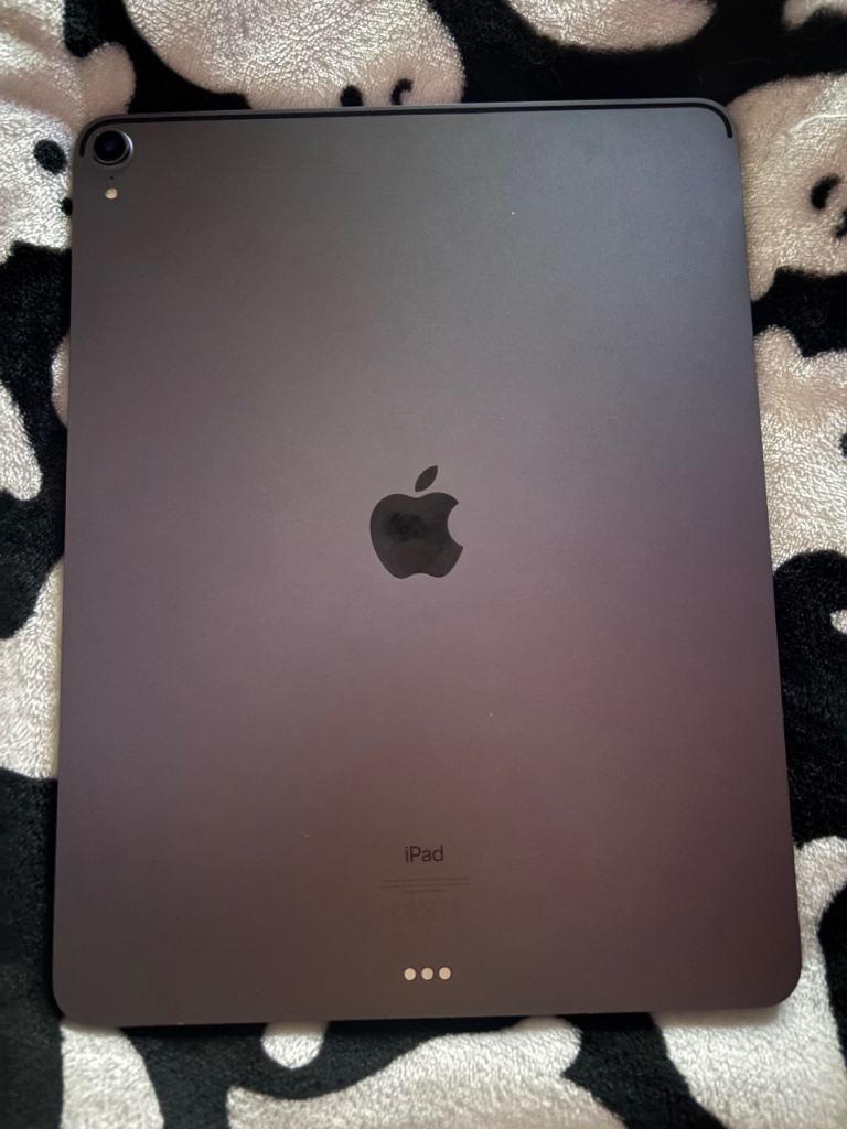 Apple iPad Pro 64GB – Black, Good Condition