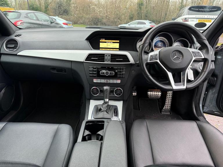 2011 Mercedes-Benz C Class C220 CDI BlueEFFICIENCY Sport 4dr Auto SALOON DIESEL Automatic