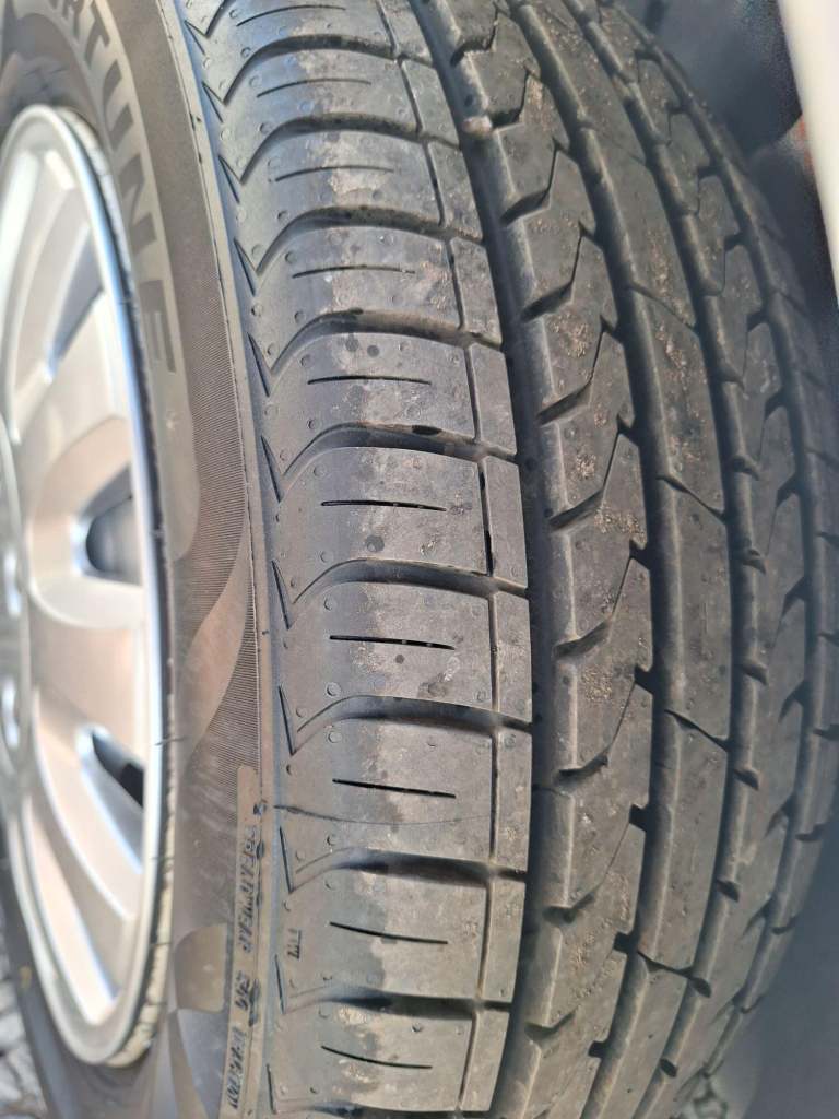 VAUXHALL COMBO 1.5 Turbo D 2300 Edition 5 seat crew combi van White Manual Diese