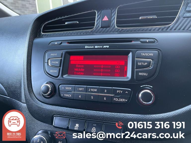 KIA CEED 1.4 VR7 2014