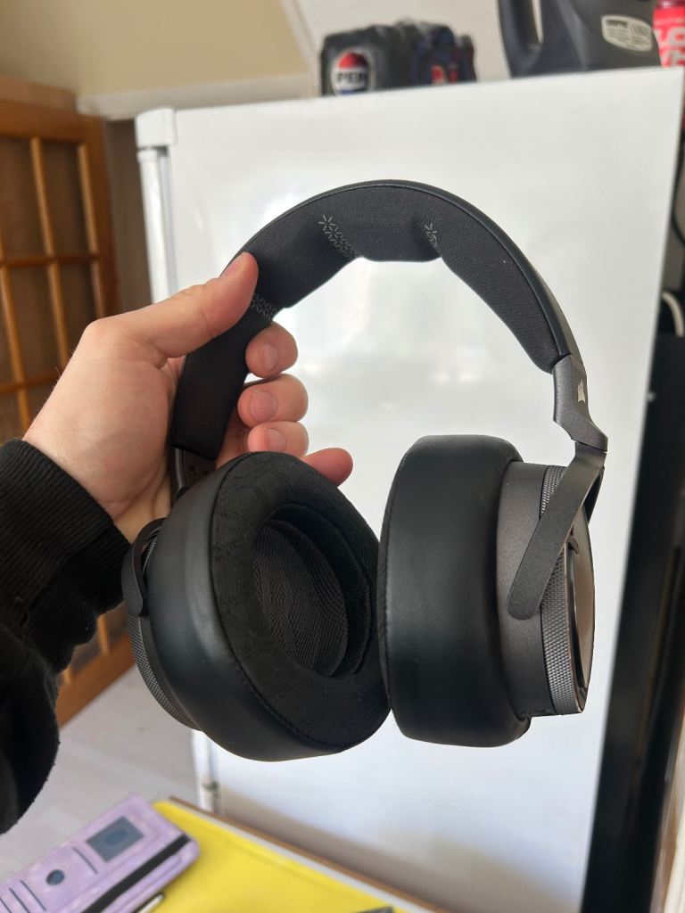 Corsair Virtuoso MAX headphones