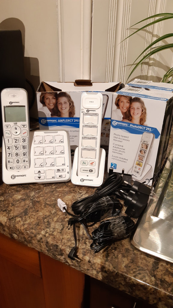 Geemarc large button telephones - price reduced