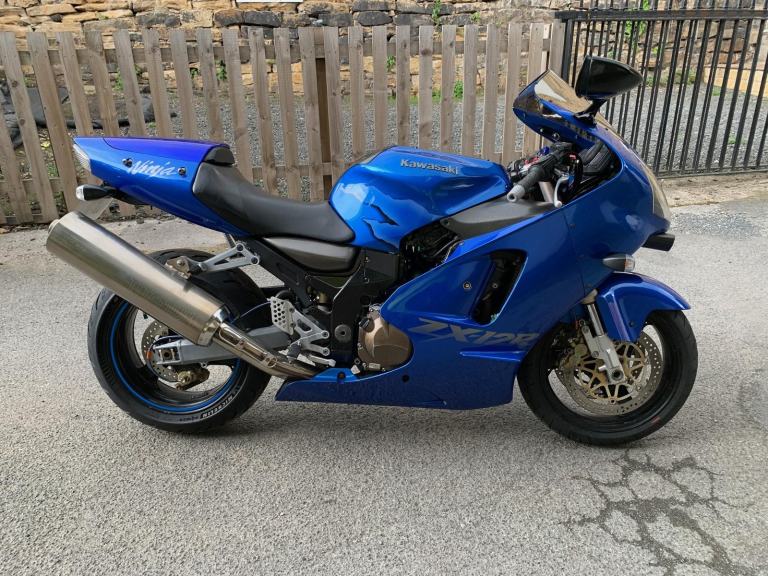  Kawasaki ZX12R NINJA (BECOMING RARE EARLY 178 BHP FULL POWER VERSION) FULL MOT