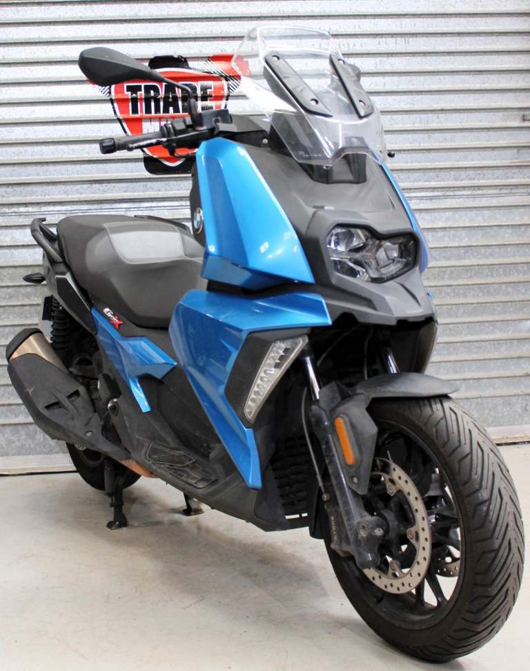 2018 68 BMW C 400 X SE C400X MAXI SCOOTER TRADE SALE 14K NEW MOT TFT SCREEN BLUE