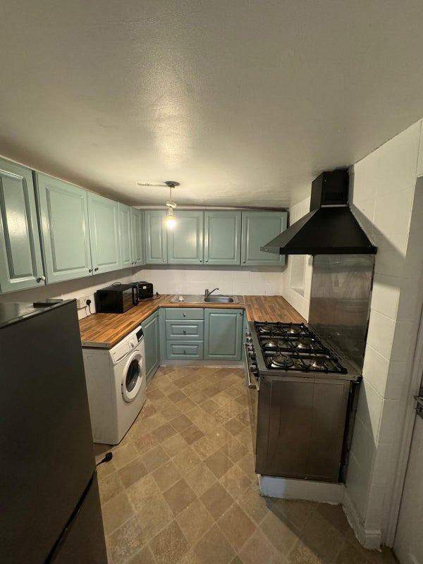 💖Double Newly Refurbished Rooms in E1 0QF 💖
