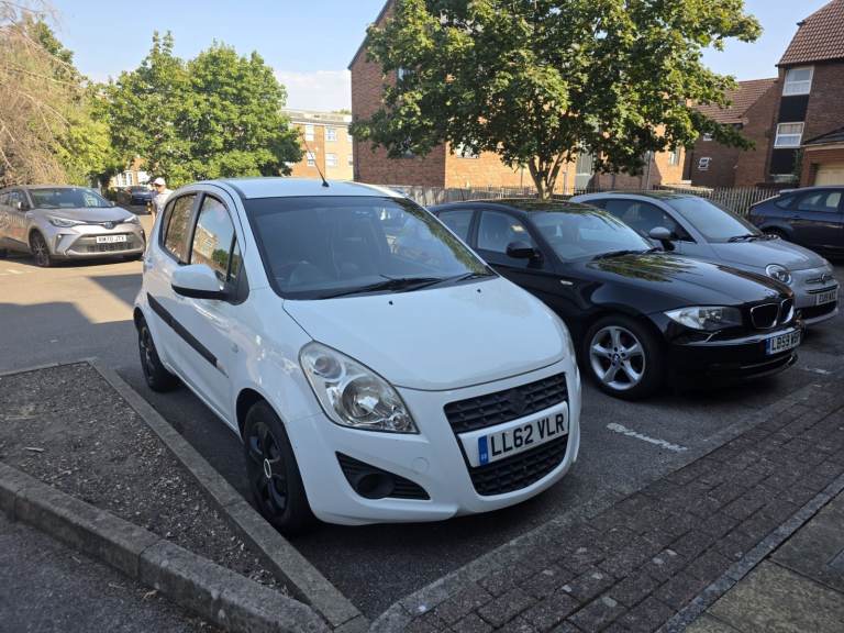 Suzuki, SPLASH, Hatchback, 2012, Manual, 996 (cc), 5 doors