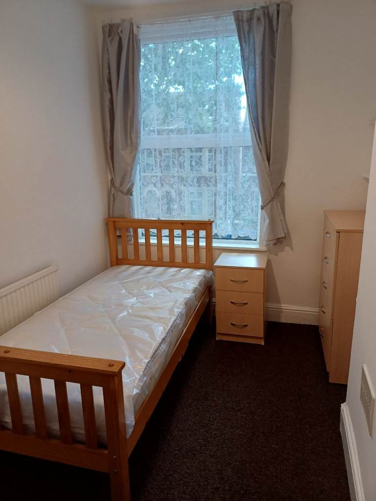 Single room to rent in Radford 