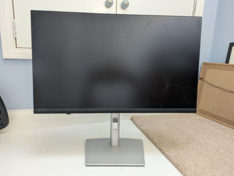 Dell Computer Monitor - Excellent Condition