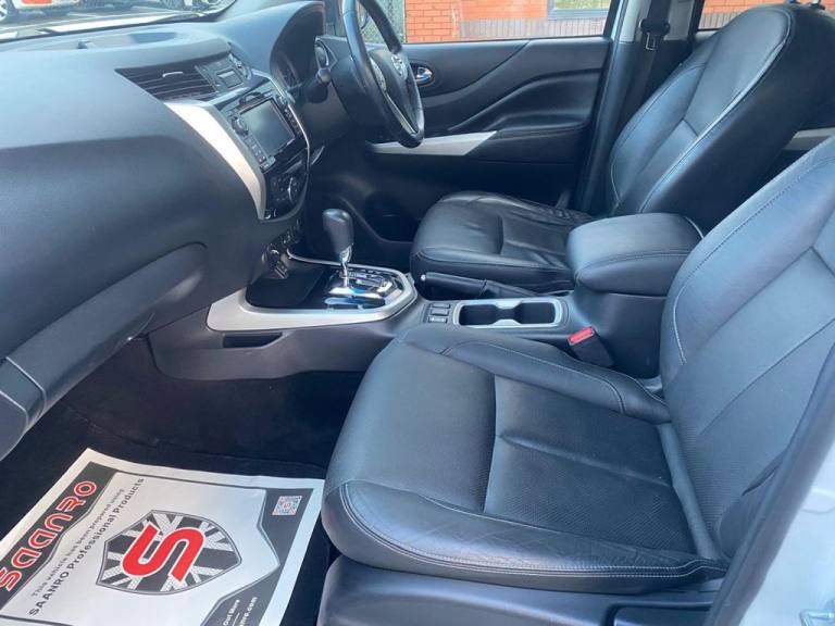 2017 Nissan Navara Double Cab Pick Up Tekna 2.3dCi 190 4WD Auto PICK UP DIESEL Automatic